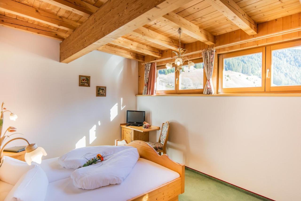 Hotel Winklerhof Holzgau Eksteriør bilde